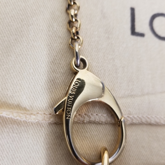 Authentic Louis Vuitton damier azur pochette MM - Picture 8 of 11